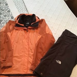 Ladies ski clothing